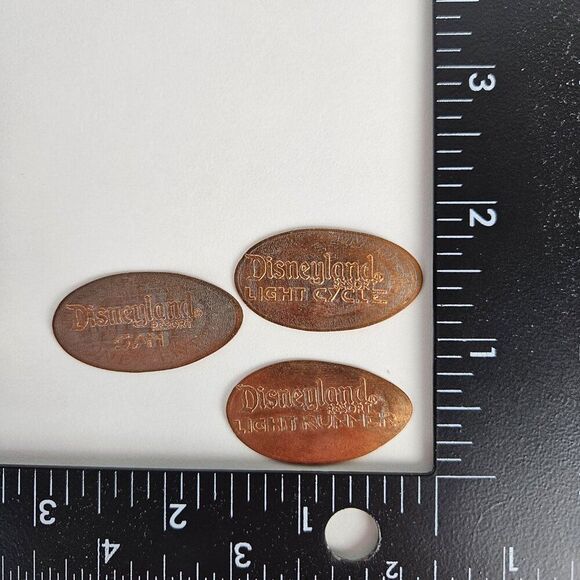 Tron Legacy Pressed Pennies Lot Bundle Disneyland Sam Light Cycle Runner Retired - Picture 6 of 7